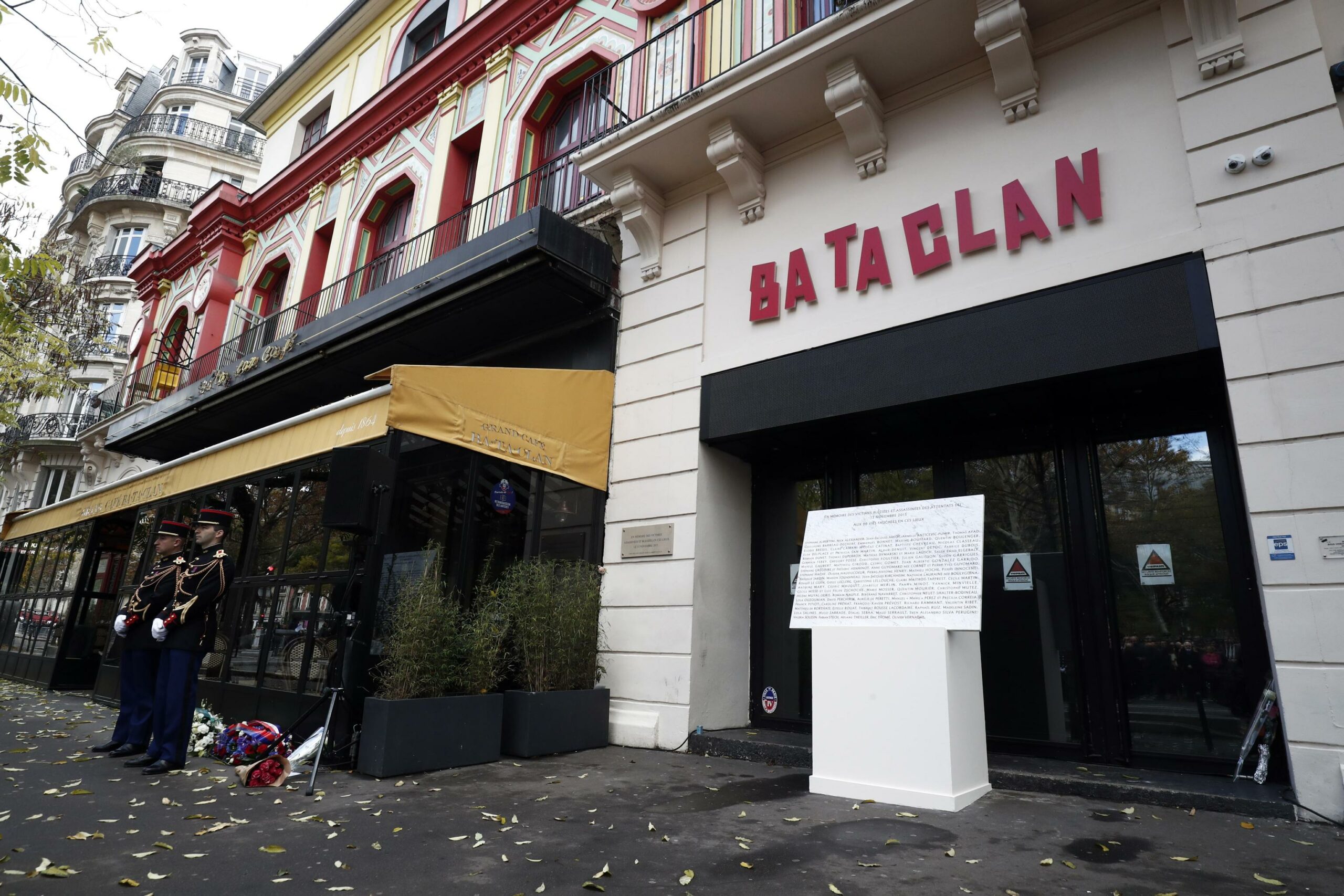 bataclan attentati parigi politica estera 6 - 12 settembre