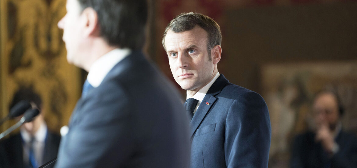 Conte Macron