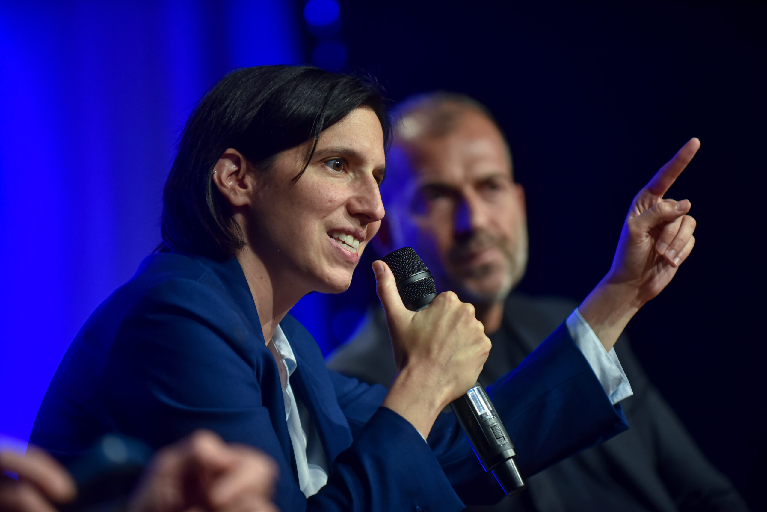 Pd verso il congresso anticipato? Ecco come i dem potrebbero blindare Schlein