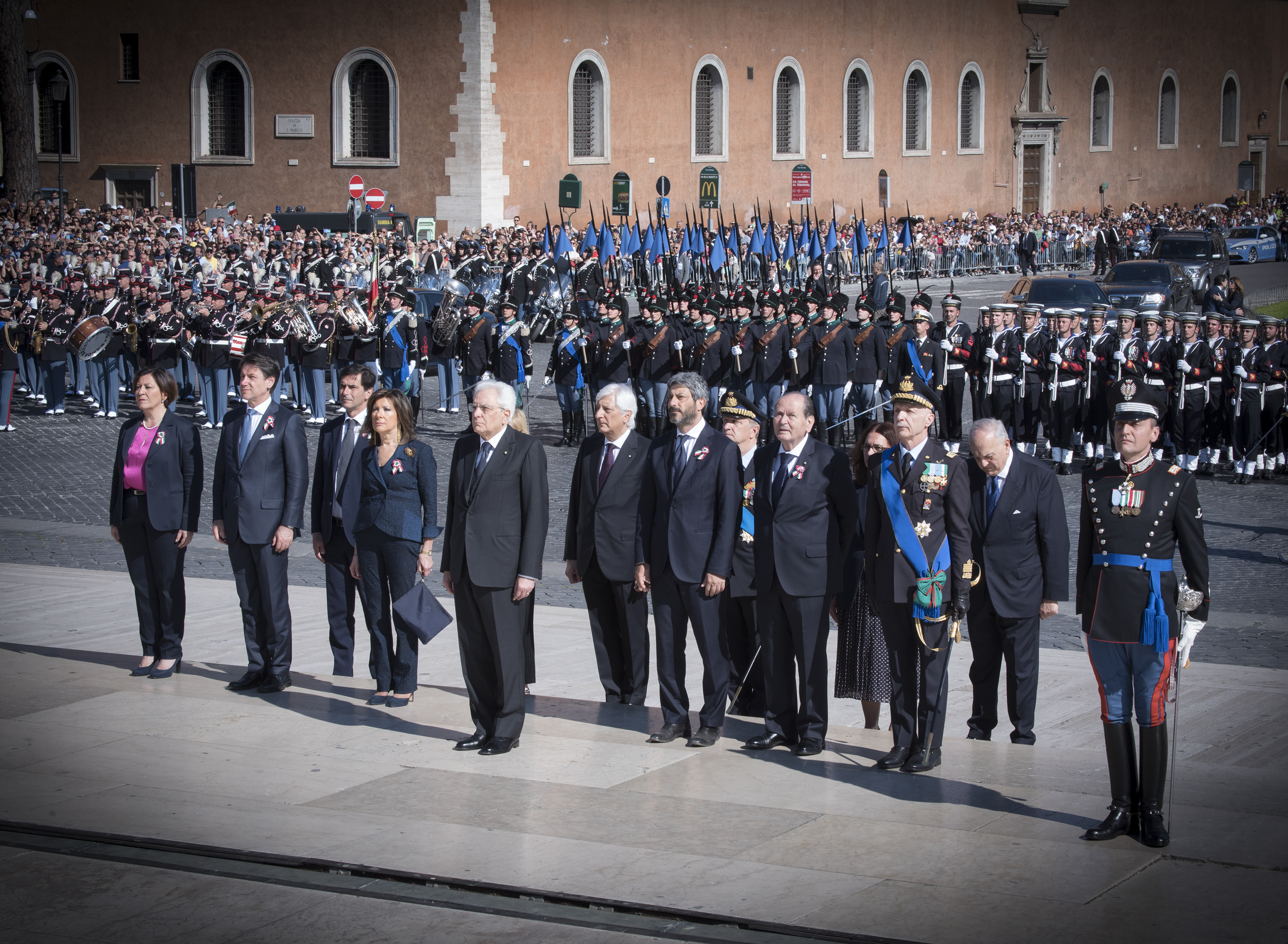 Tutte le scintille a 5 stelle fra Fico, Di Maio e Salvini
