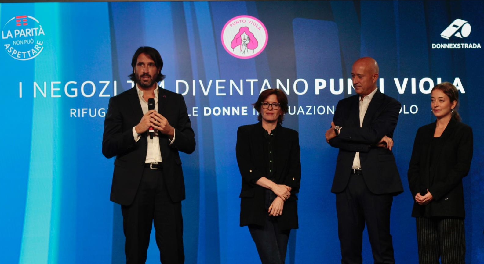 TIM: i negozi diventano ‘Punti Viola’ per contrastare la violenza di genere