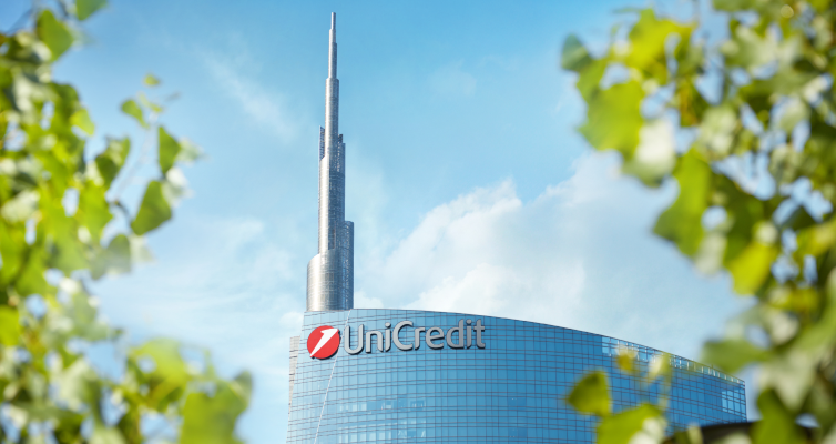 UniCredit si aggiudica il premio ABI per l’innovazione nei Servizi Bancari 2024 con “UniCredit University”