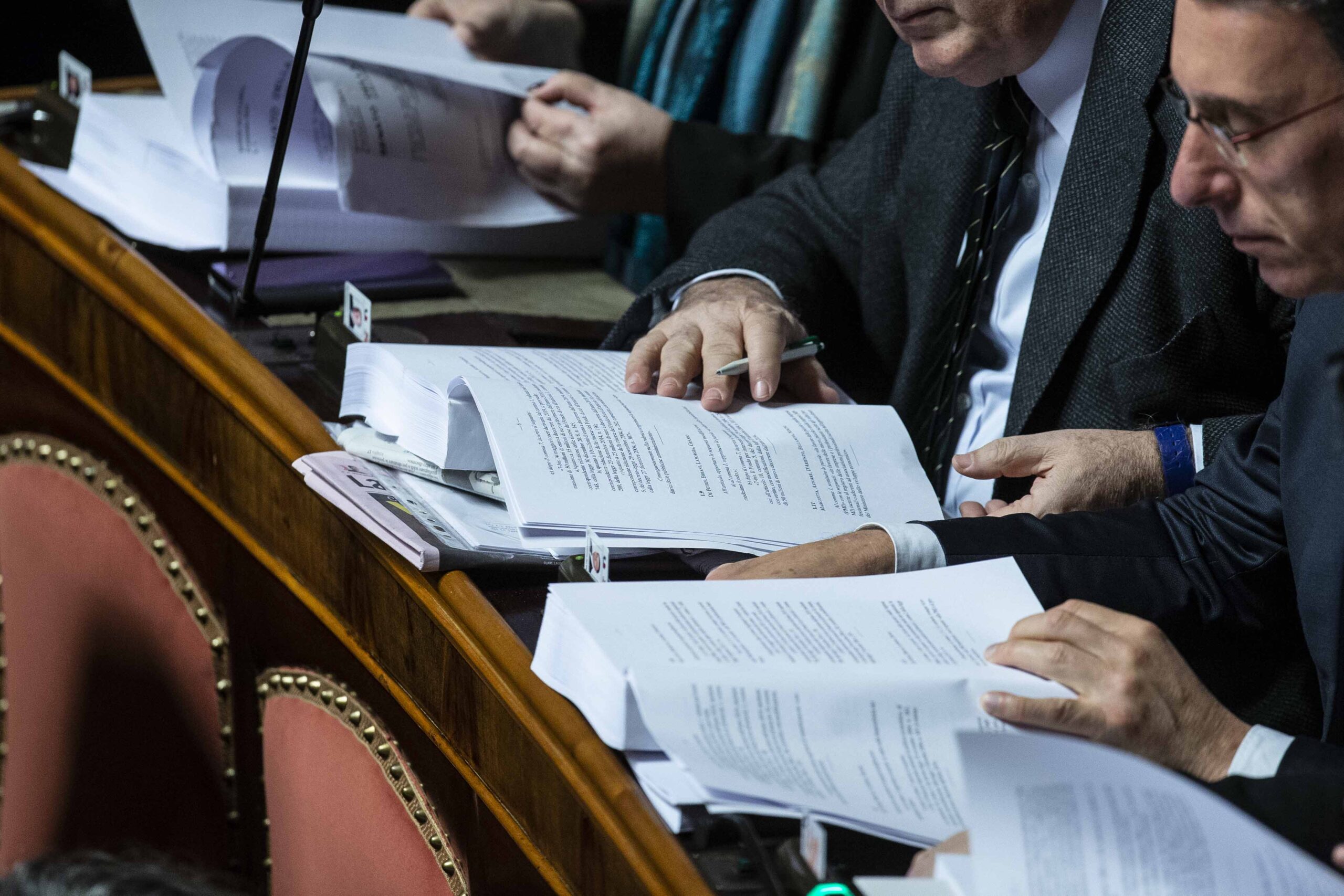 Affitti brevi, banche, pensioni: cosa c’è nei 414 emendamenti segnalati della Manovra 2026