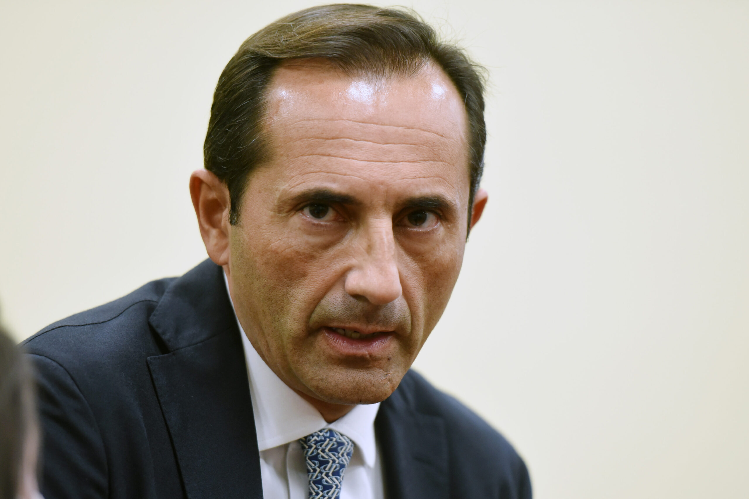 Garante privacy, lascia il segretario generale Angelo Fanizza. Ecco chi è e perché si è dimesso