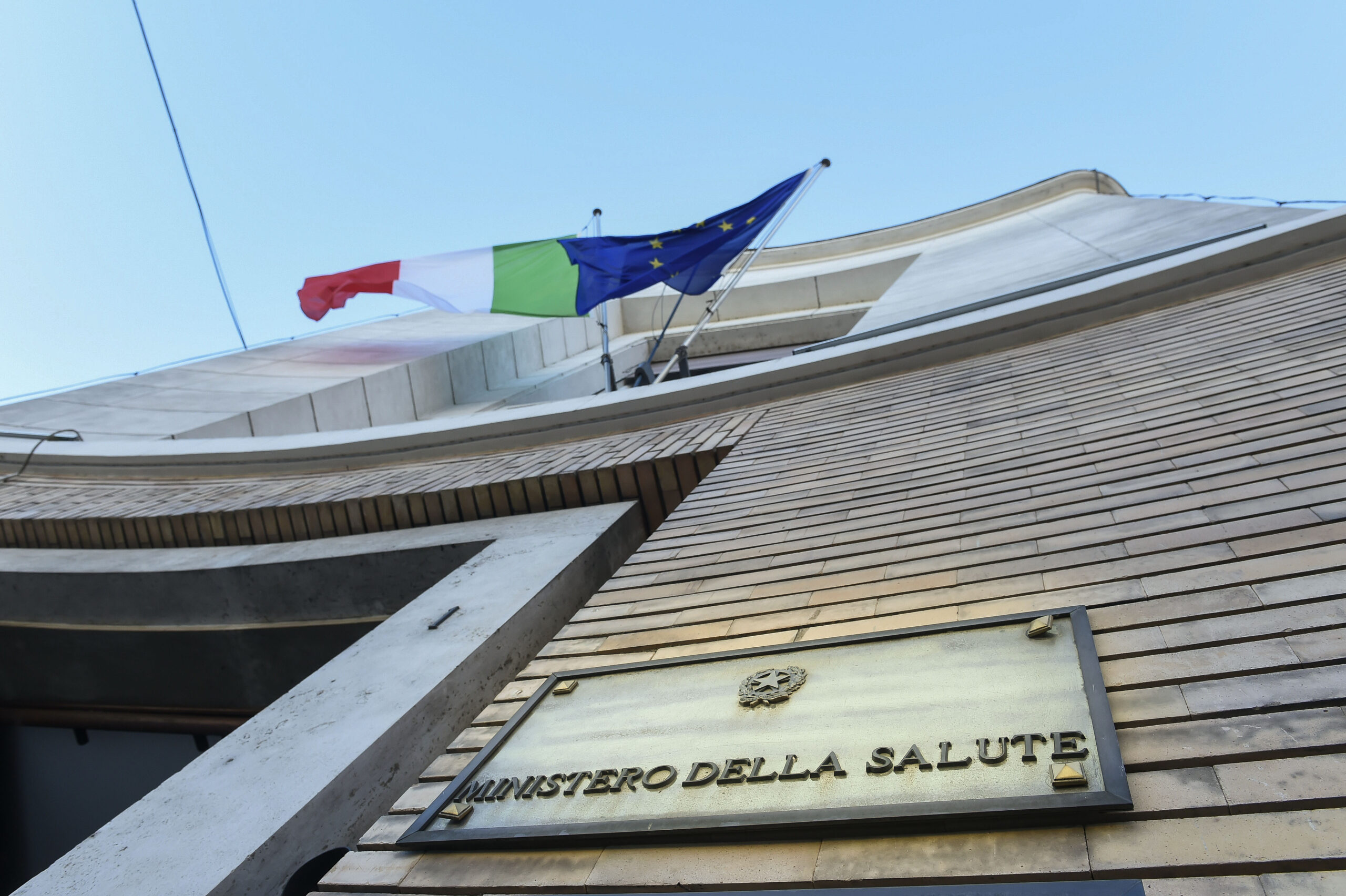 vertici ministeri e agenzie statali Schillaci meloni