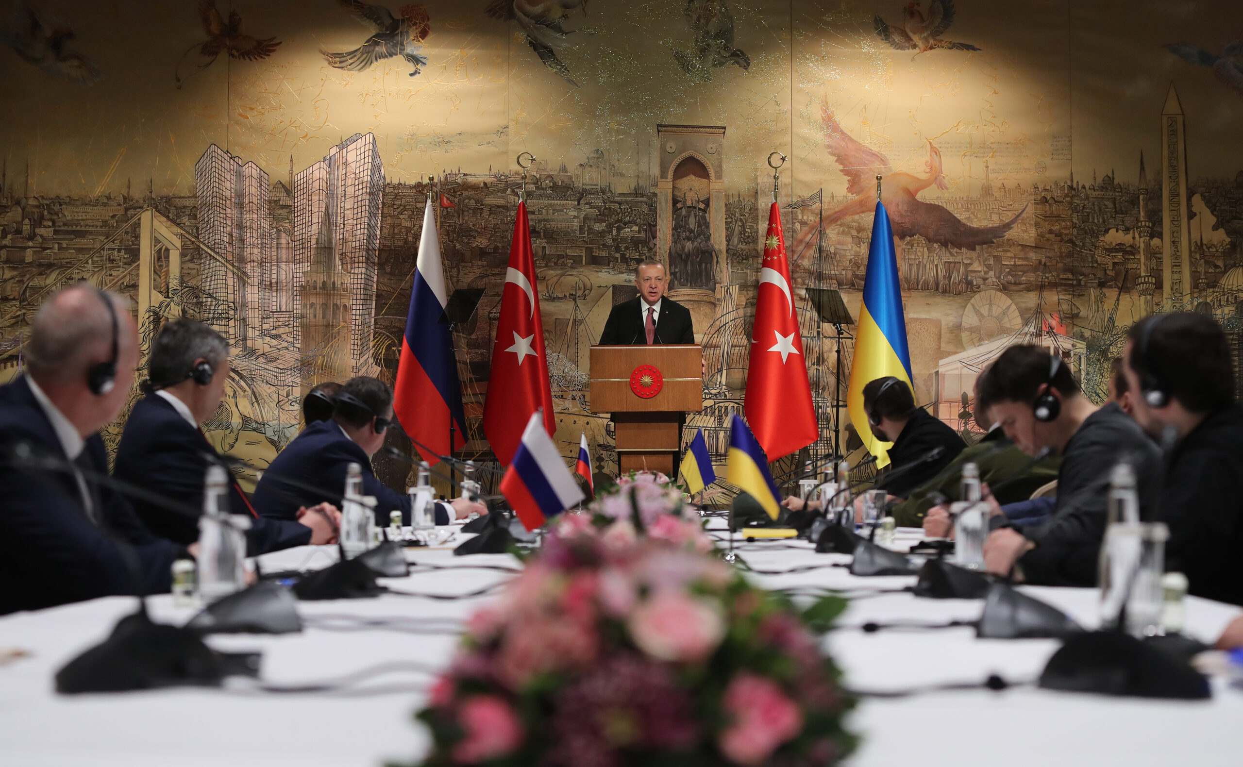 Chi ci sarà (e chi no) ai negoziati di Istanbul tra Russia e Ucraina