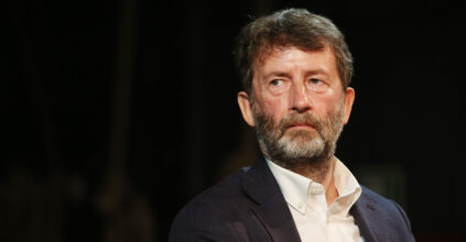 L'ex ministro della Cultura sceglie Schlein