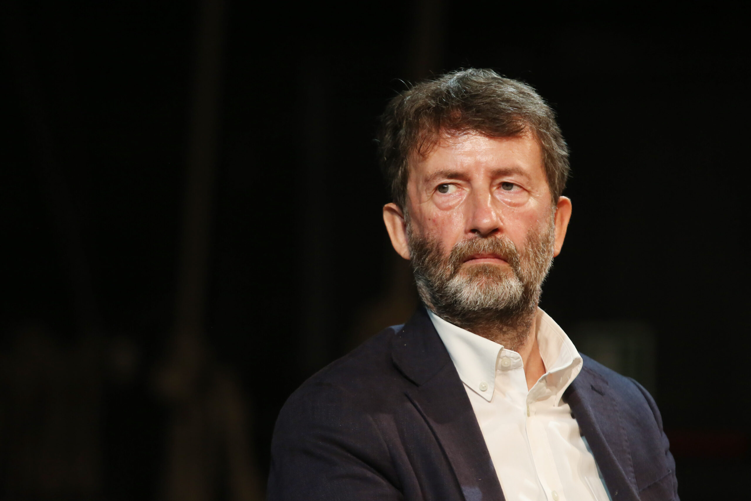 L'ex ministro della Cultura sceglie Schlein