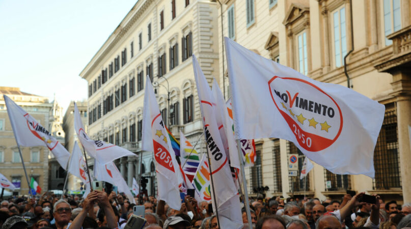 Pd M5s Becchi