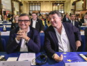 Il centro tra strategie opposte: Renzi rilancia, Calenda oscilla