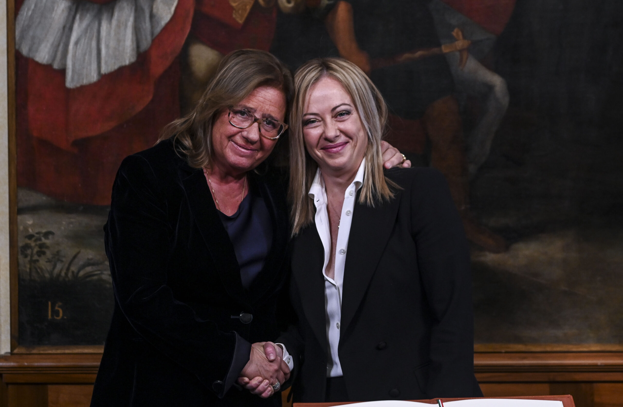 brivido patrimoniale per meloni: Paola frassinetti