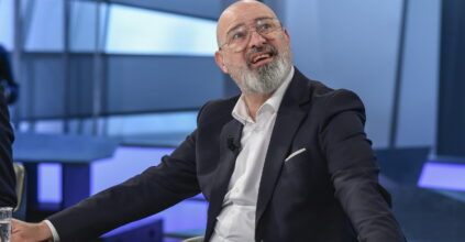 Ignazi lodi al pd