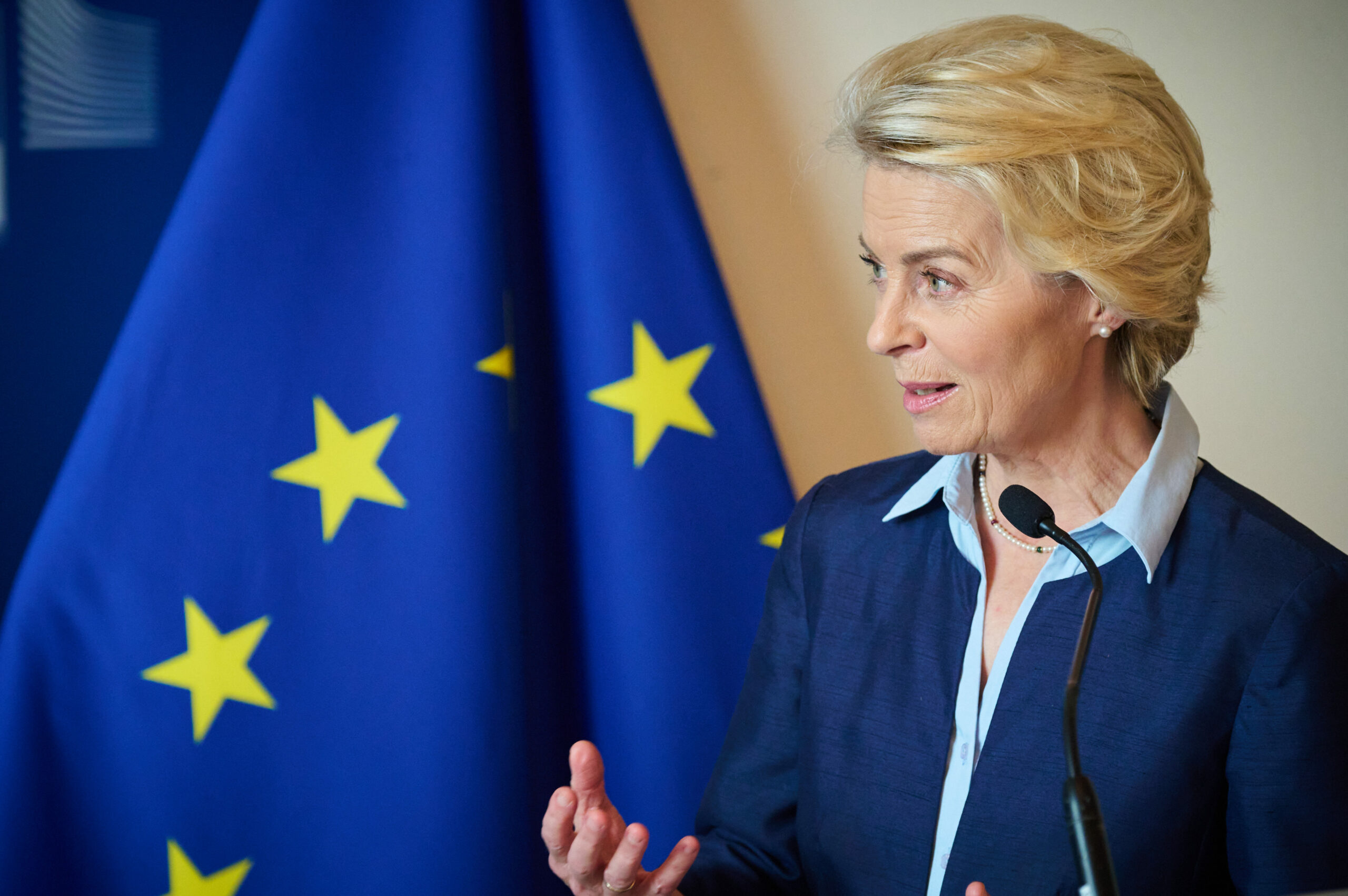 Stato Dell’Unione, Von Der Leyen: “Ecco L’Ue Che Vogliamo”. E Chiama Draghi