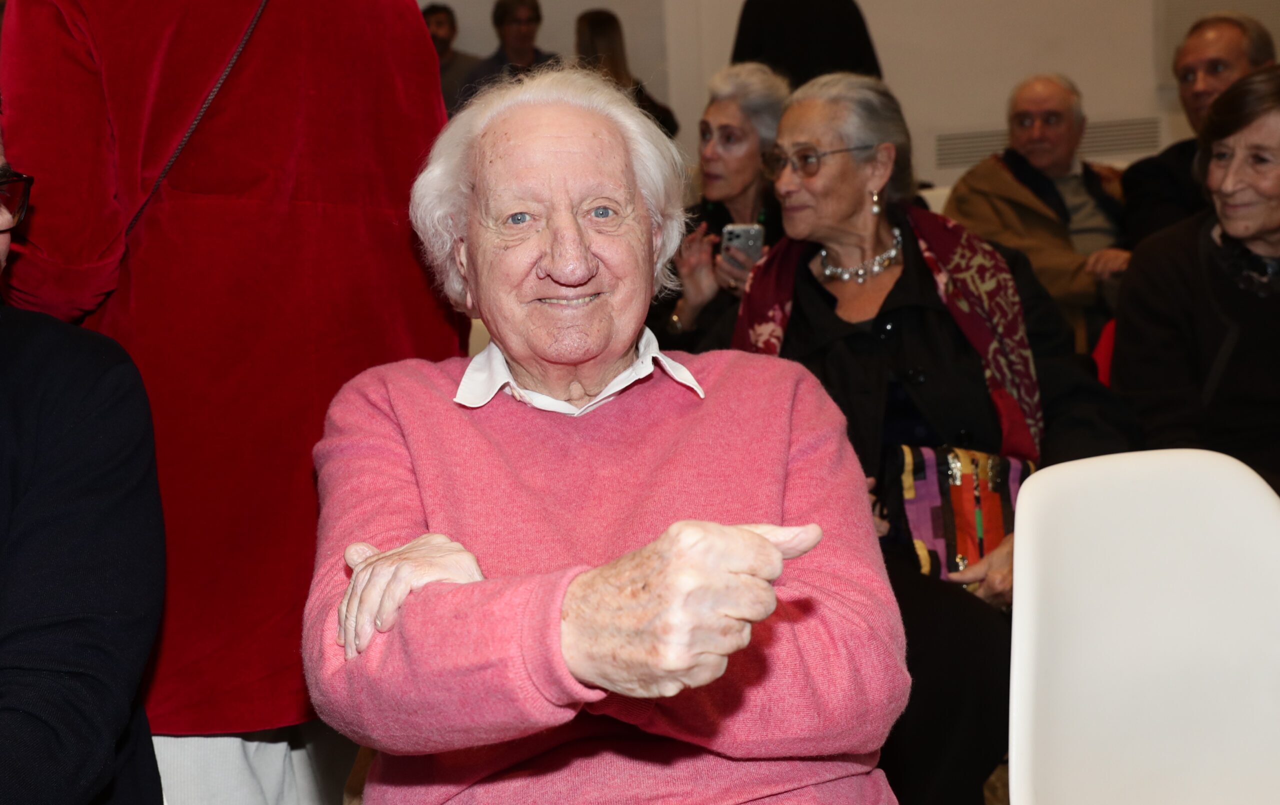 Tutti i bersagli di Giorgio Forattini, re della satira