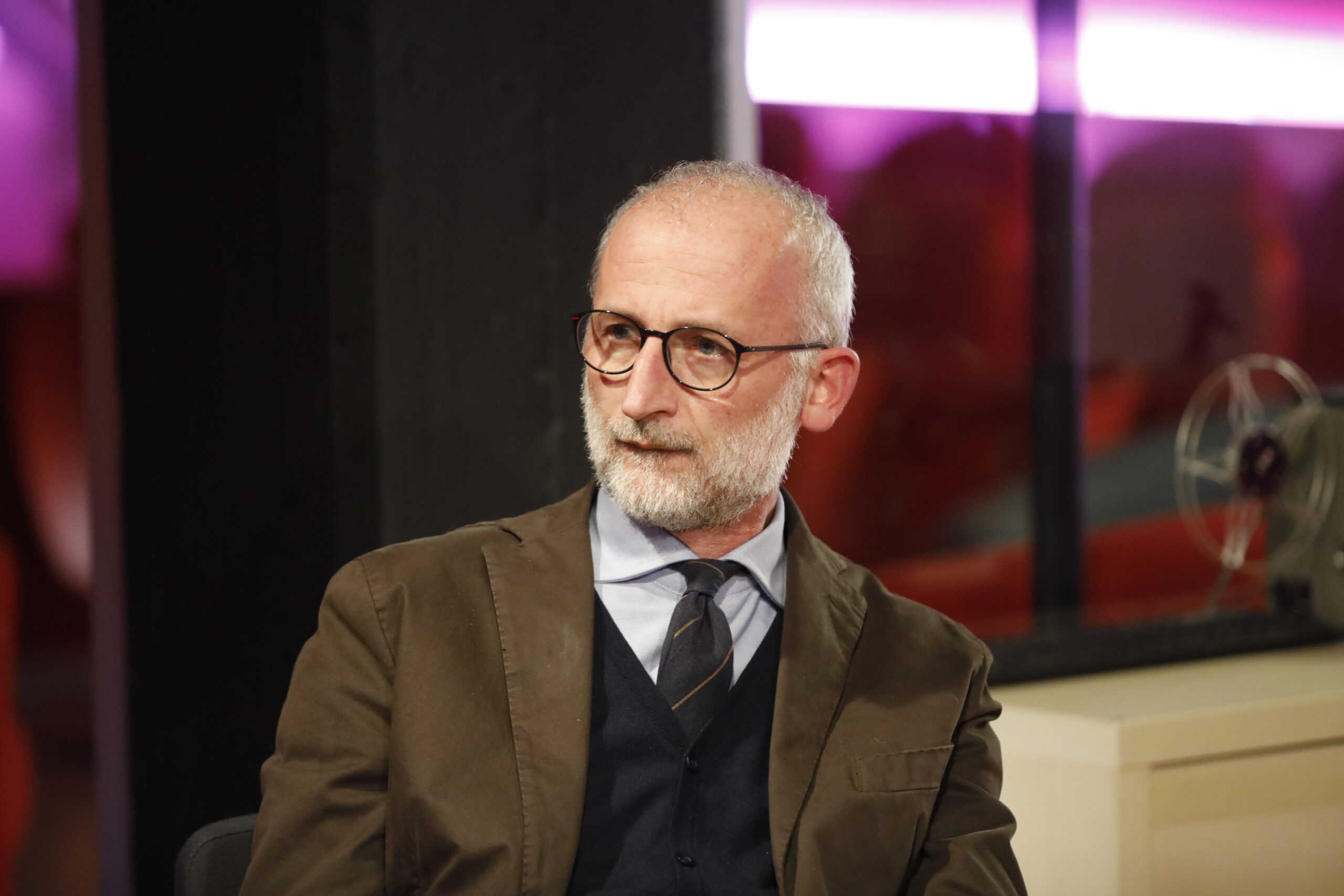 Mattia Feltri lascia l’Huffington Post e passa al QN
