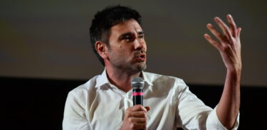 Alessandro Di Battista Schierarsi