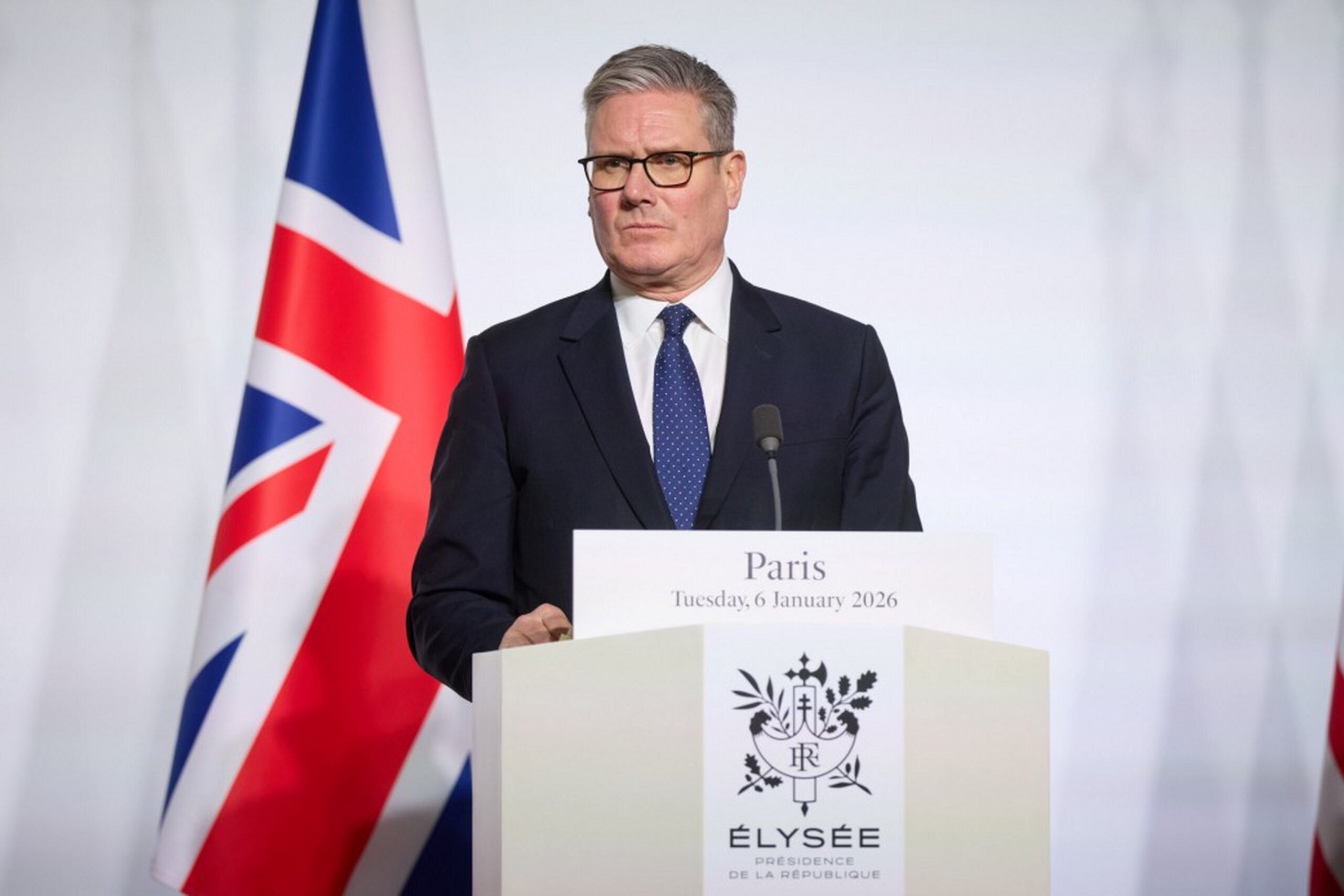 Caos a Downing Street: lasciano due big, chi sono e perché Starmer ora vacilla