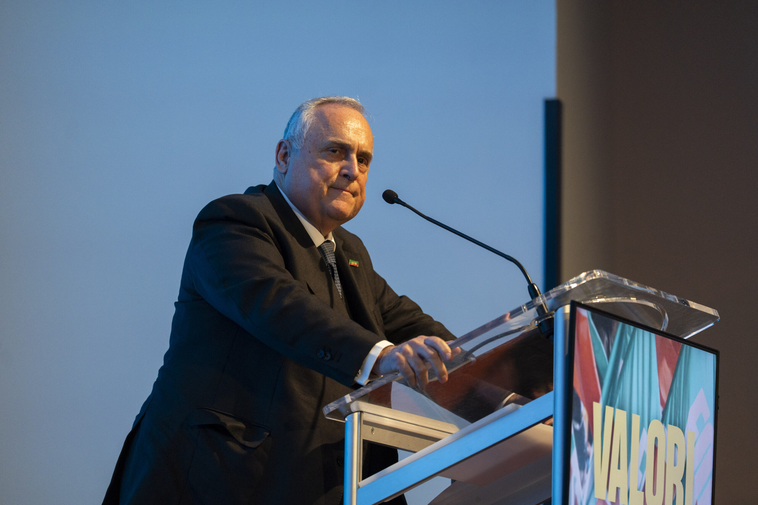 Mellone, Alfano, Di Battista, Stroppa e gli altri: ecco chi ha firmato la petizione contro Lotito