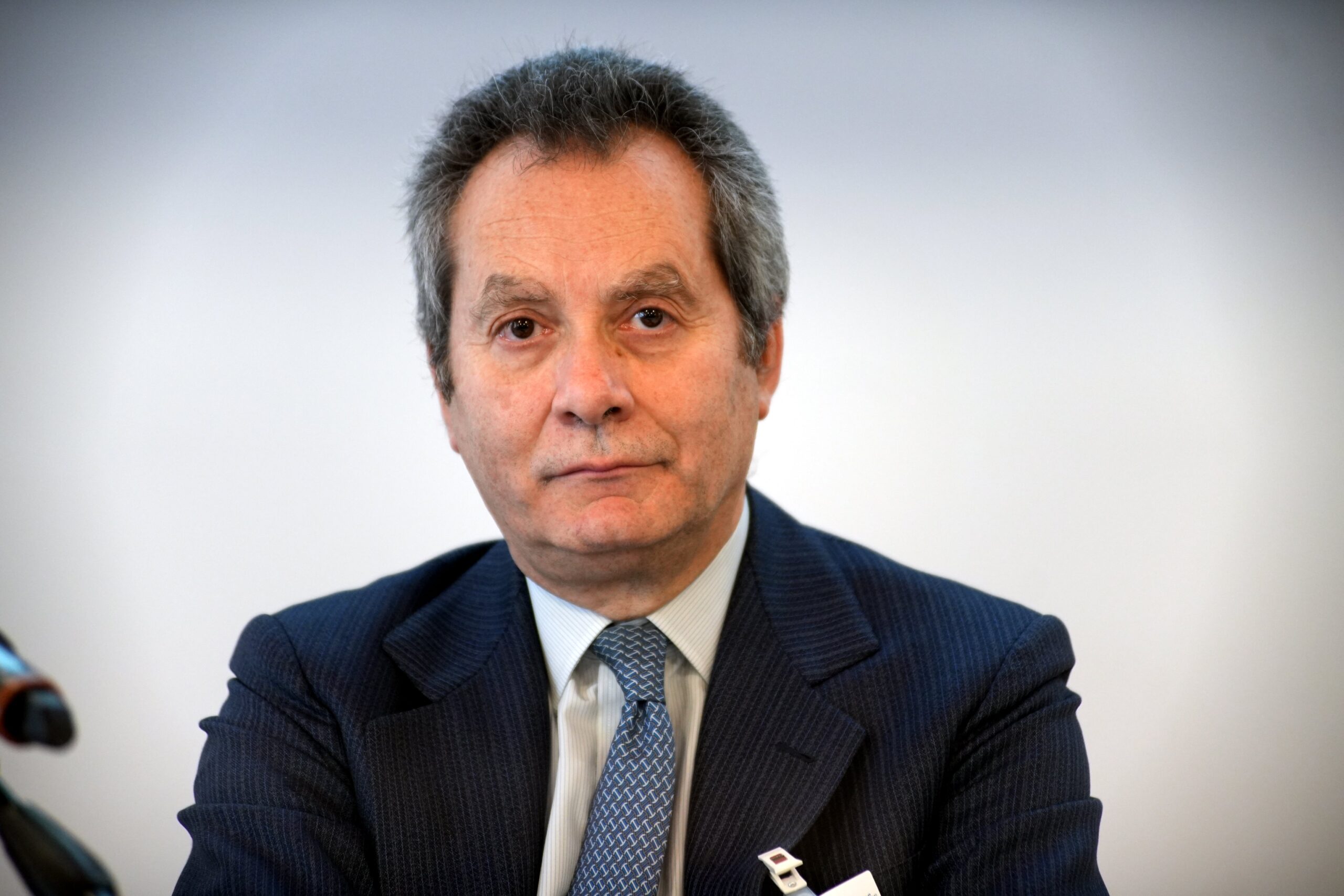 Presidenza Esma, il Consiglio Ue sceglie l’italiano Carlo Comporti. Il profilo