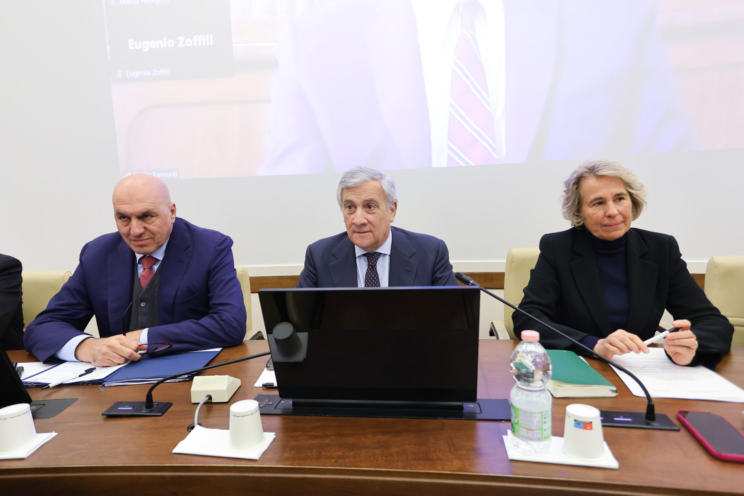 Cos’hanno detto sul conflitto in Iran i ministri Crosetto e Tajani