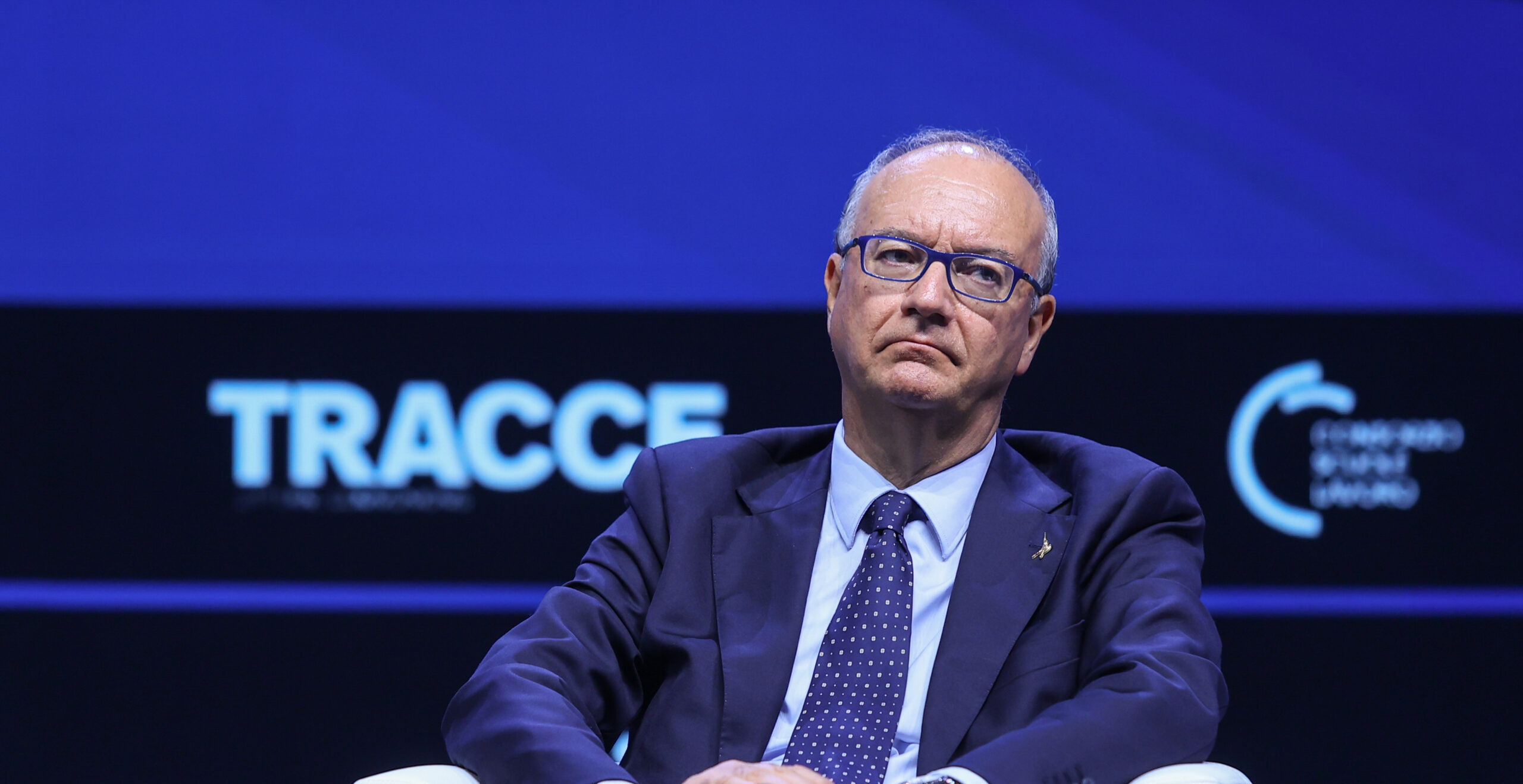 ministro dell'Istruzione Giuseppe Valditara scuola e tetto studenti stranieri