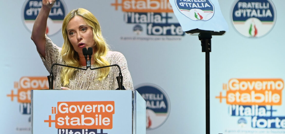 Giorgia Meloni Bari intervento sul petrolio