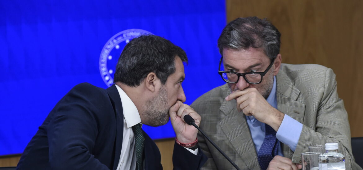 bonus affitti Matteo Salvini e Giancarlo Giorgetti