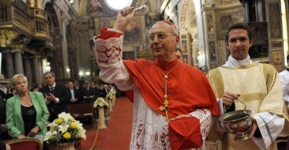 “Habemus Papam”, chi è il cardinale che annuncerà il nuovo Papa