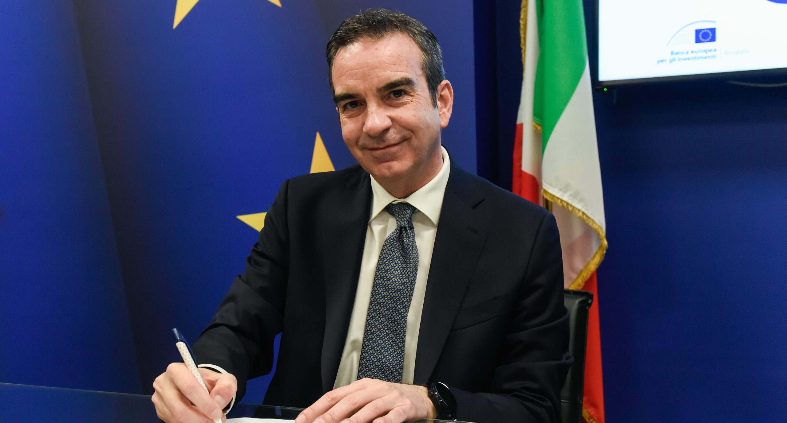 Regionali Calabria: Roberto Occhiuto verso una vittoria larga