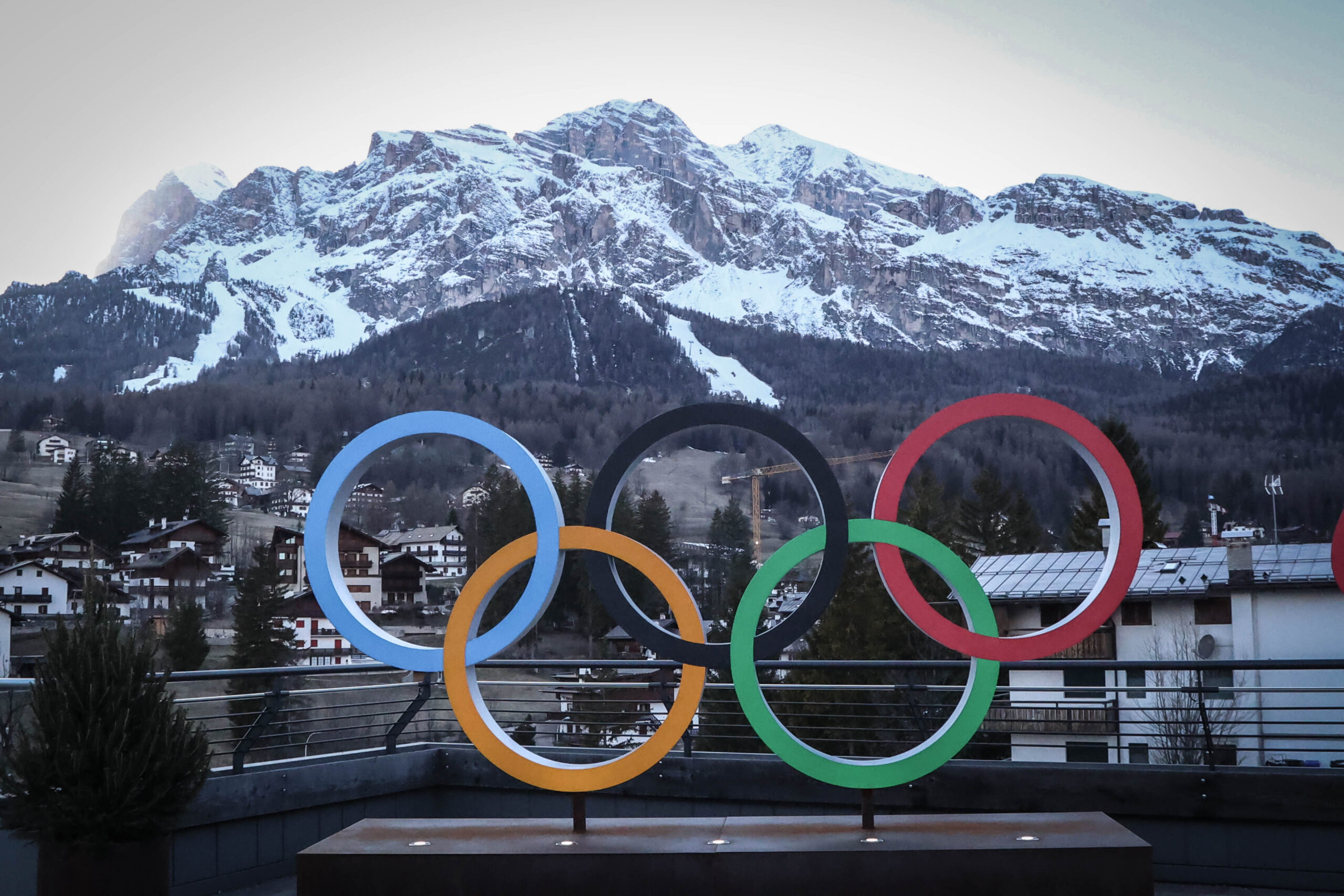 Chi saranno i portabandiera italiani alle Olimpiadi di Milano Cortina 2026