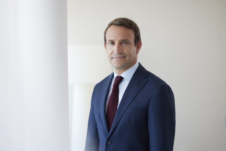 Pictet nomina due nuovi soci: Elif Aktuğ e François Pictet ...