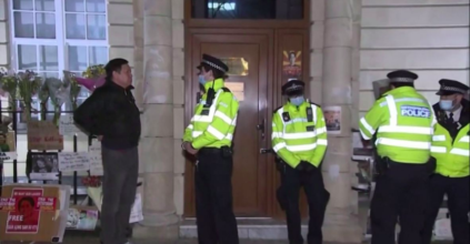 mini-golpe ambasciata londra