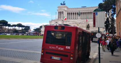 Roma, il M5S contestato dalla base su Trasporti e Mobilità