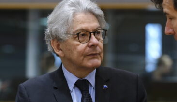 Sanzioni USA a Breton e 4 capi di Ong: chi sono e perché Trump gli nega il visto