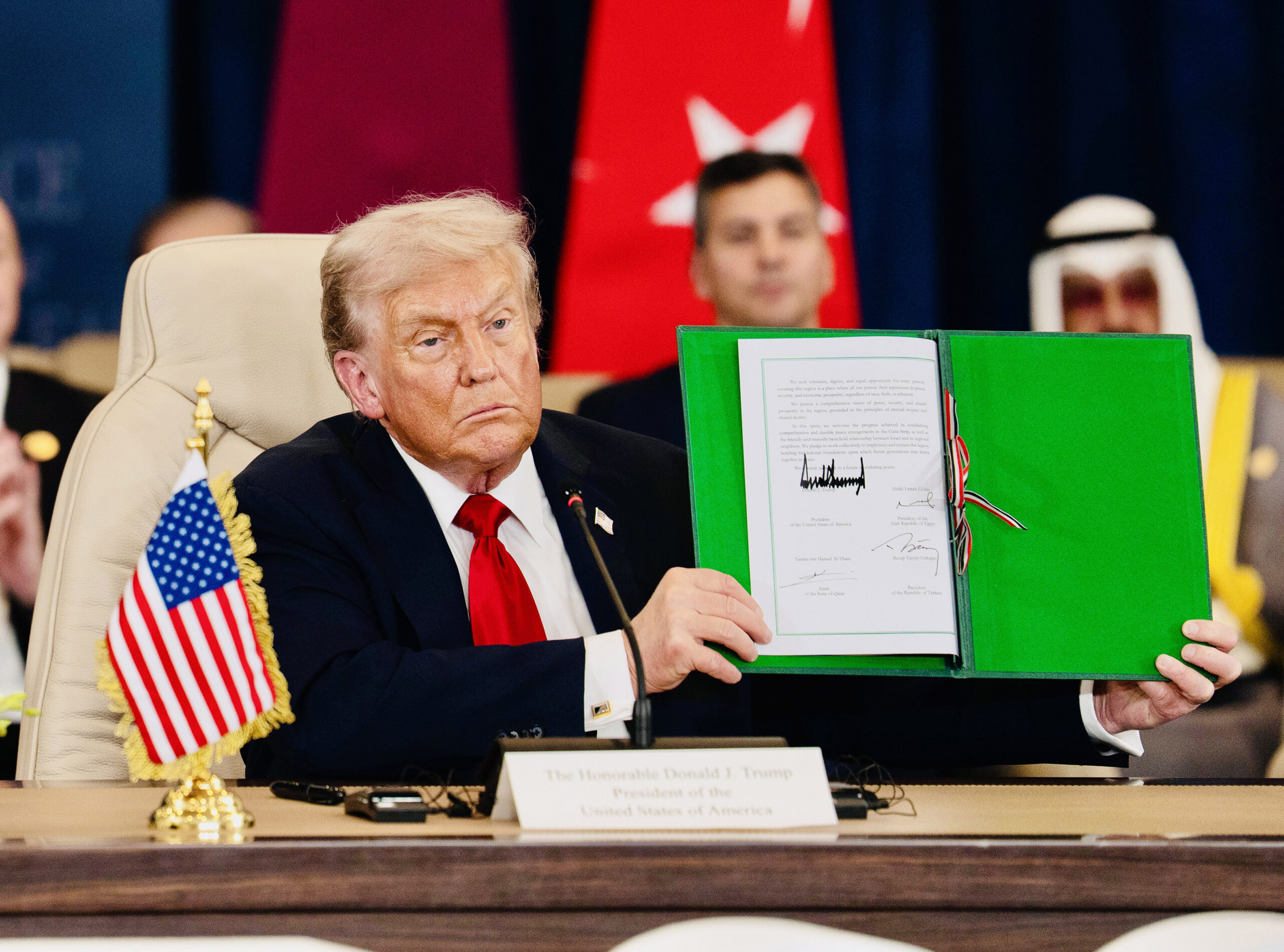 In che cosa consiste la (fumosa) fase 2 del piano Trump