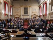 Vivere nella Comunità