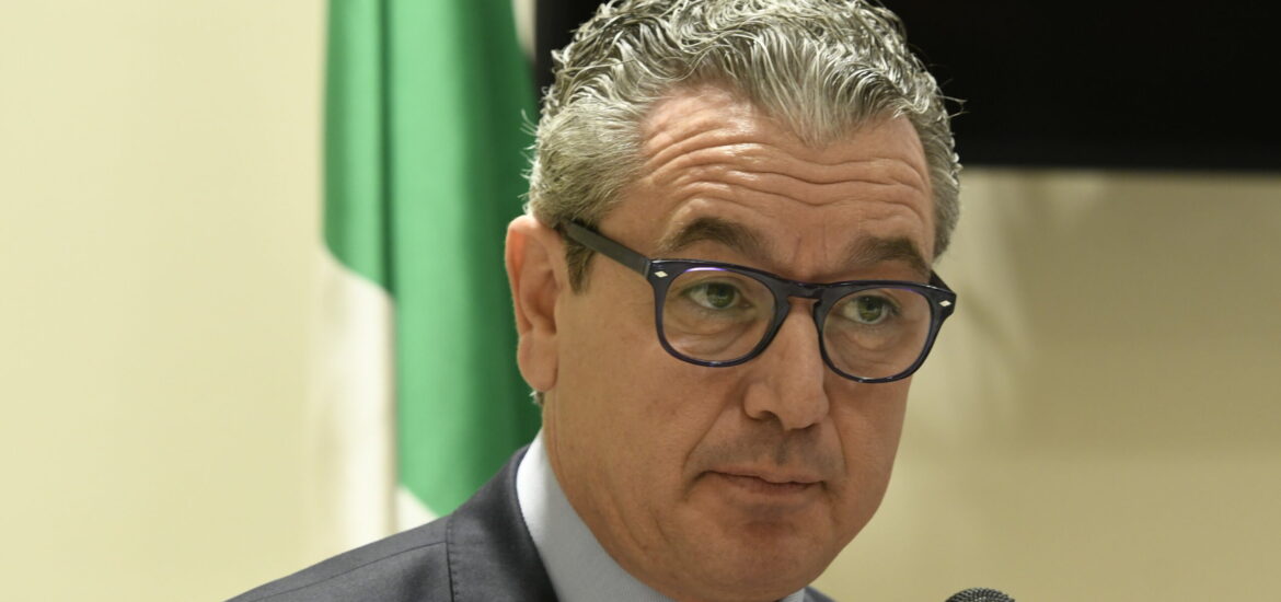 deputato colucci