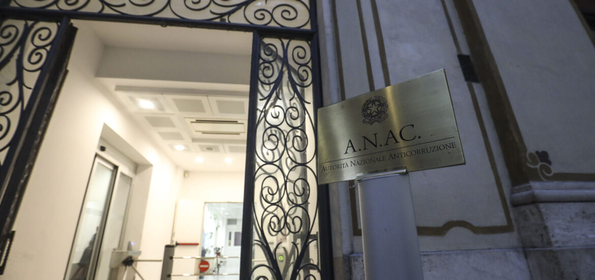 Anac Busia via europea Italia burocrazia digitale codice appalti anticorruzione
