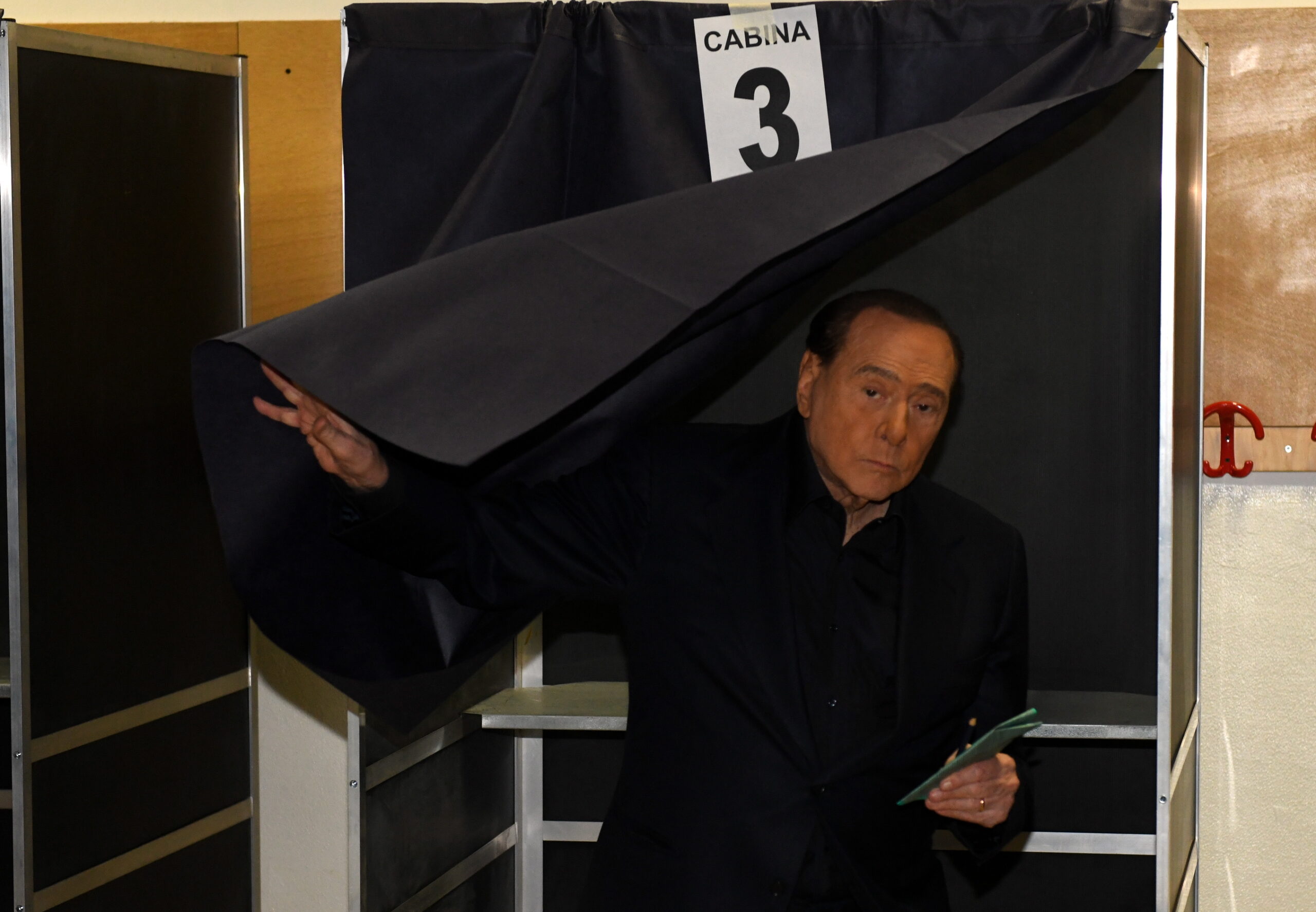berlusconi Putin zelensky