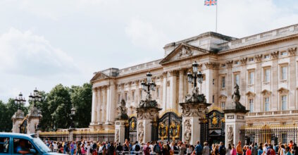 harry meghan regina