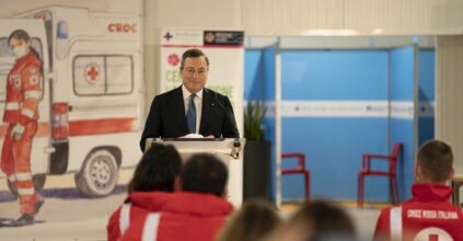 draghi vaccini astrazeneca sospensione