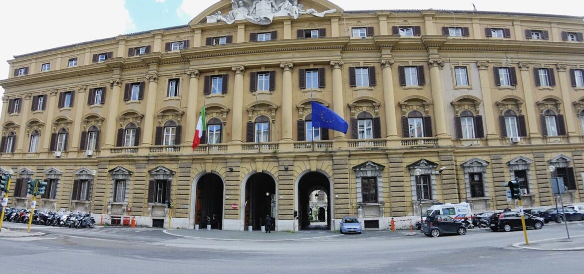 dirigenti locali stop alla promozione statale dalla ragioneria di stato