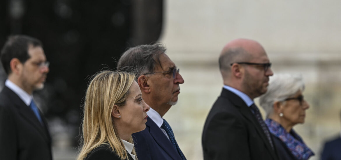 25 aprile passato, il governo torna al lavoro