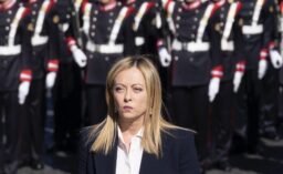 Replica Augias Meloni Repubblica