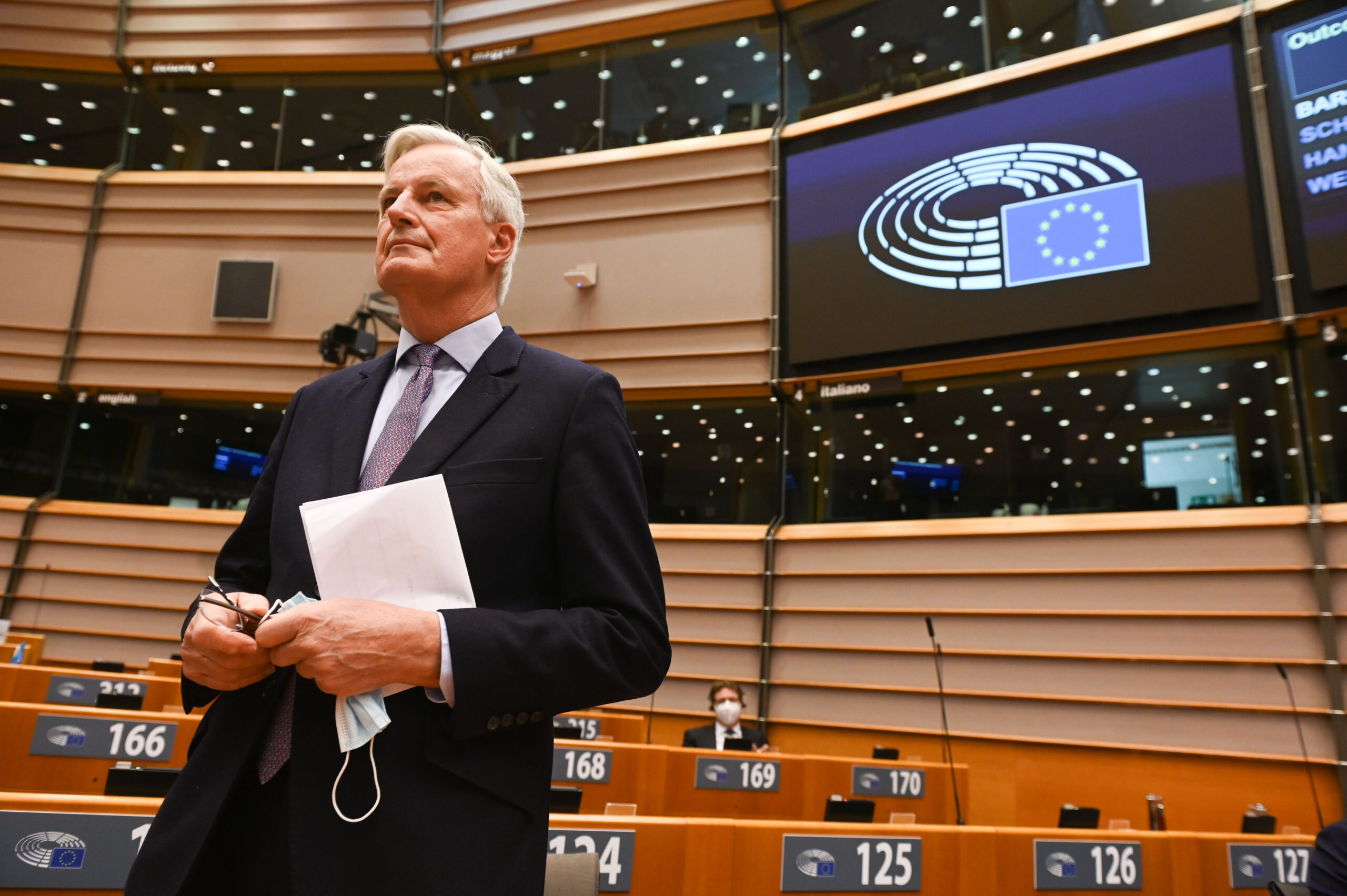 Chi è Michel Barnier, nuovo premier della Francia