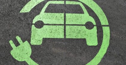 Mobilità, sfide per la decarbonizzazione di ANFIA, Federauto e UNRAE