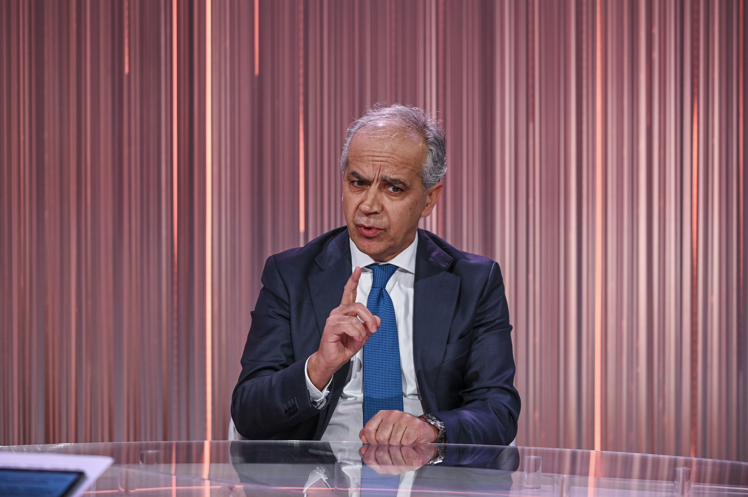 Patto europeo migrazioni Piantedosi