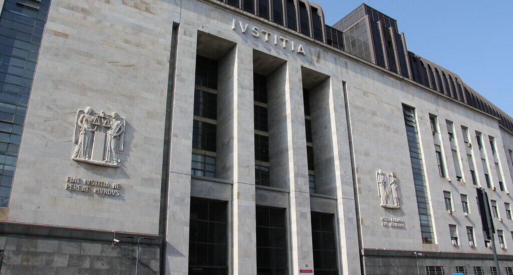 procura Milano