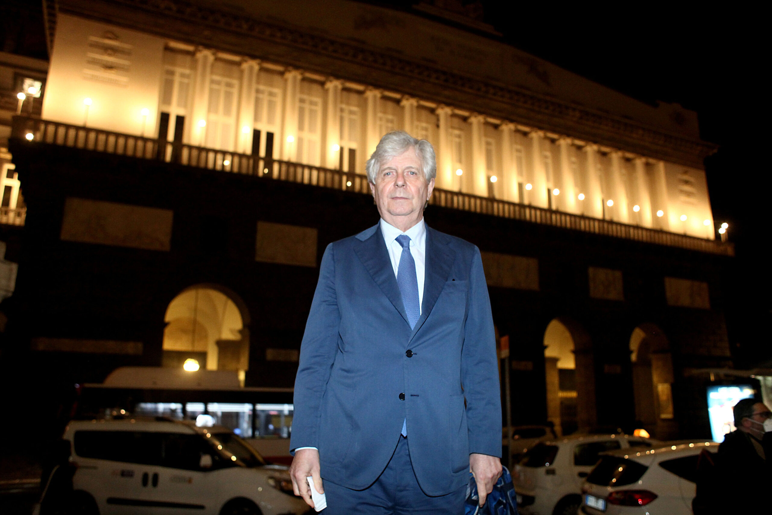 teatro san Carlo bilancio