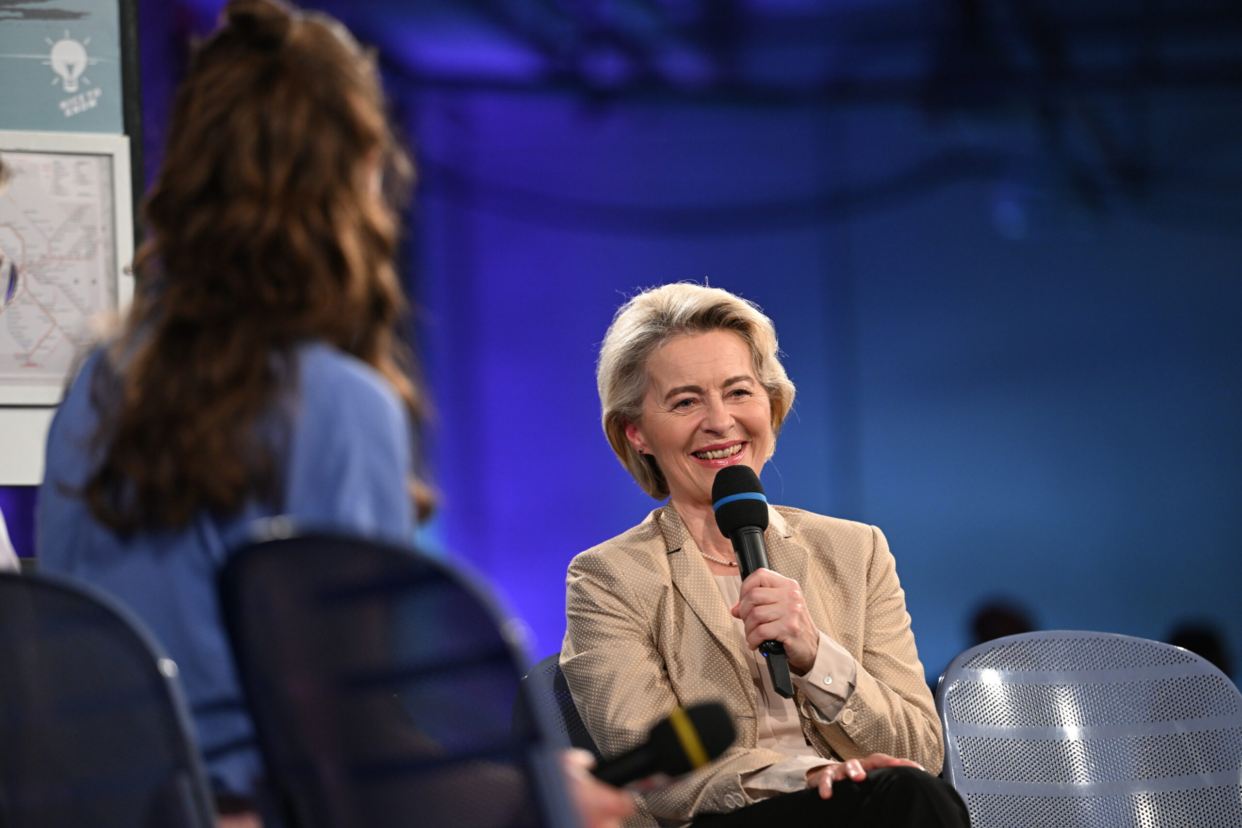 Commissione Ue Ursula von der Leyen